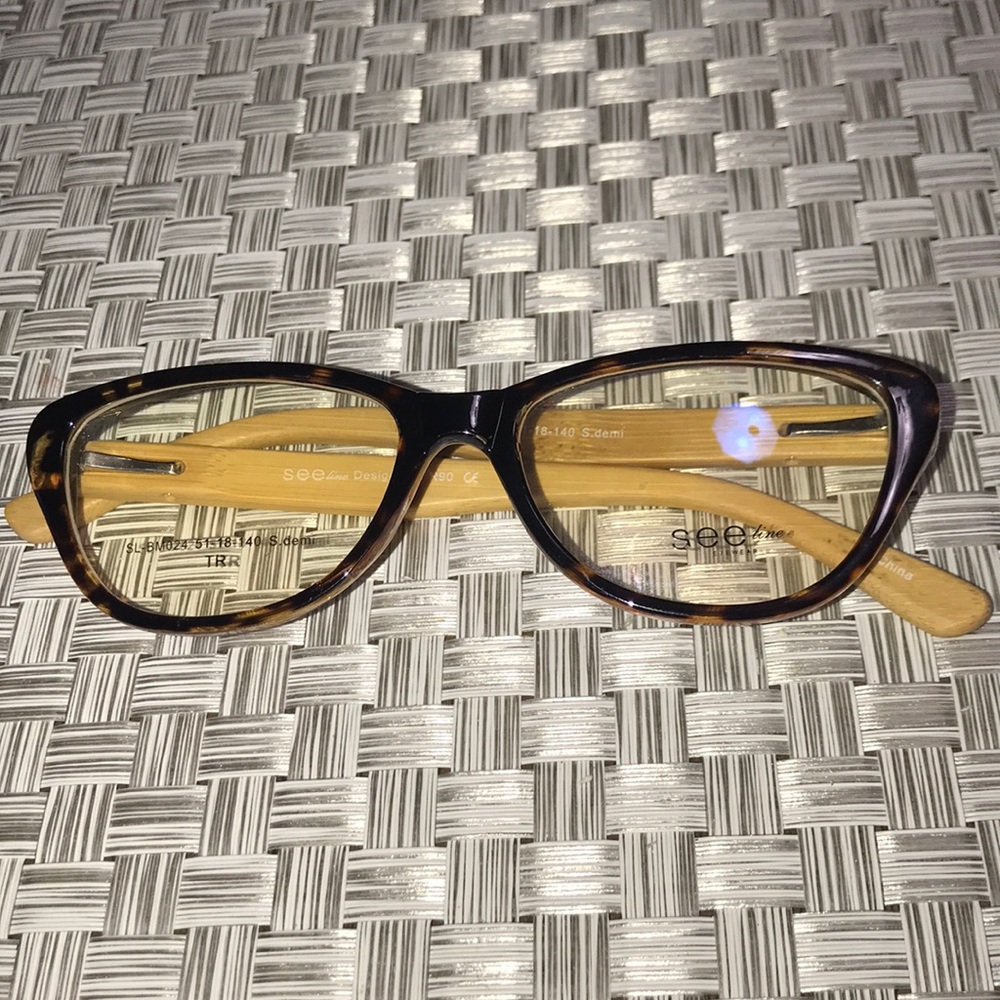 New See line Wood cablesFrame